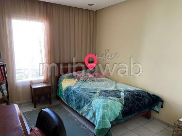 Location d'un appartement vide à Hay Riad