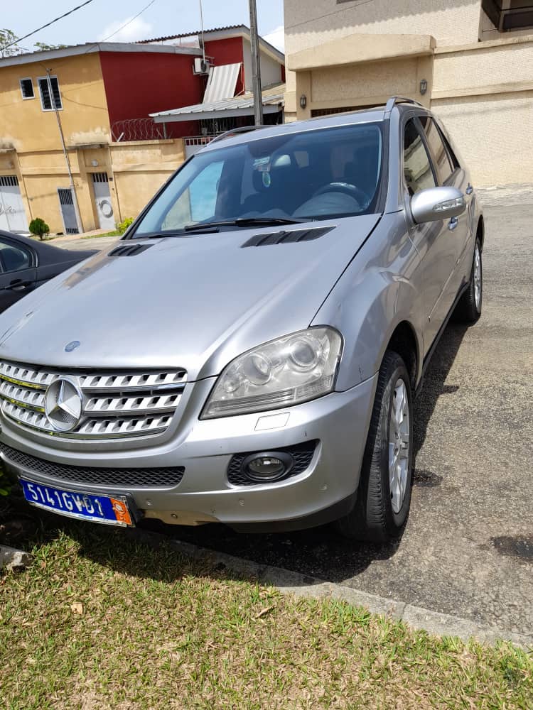 MERCEDES ML350 4MATIC FULL OPTION