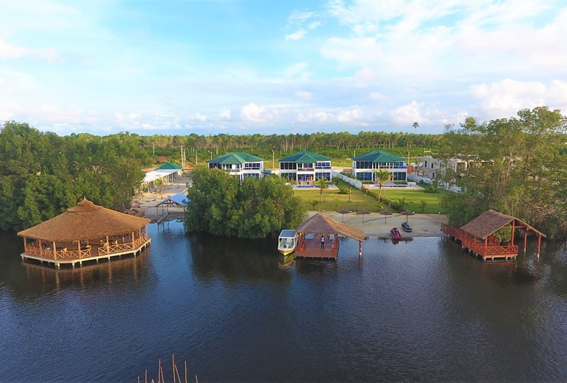 villa meublée 5 pièces a louer a Assinie villa meublée 5 pièces a louer a Assinie