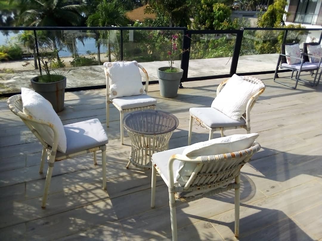 location de villa meublée 4 pièces a Assinie