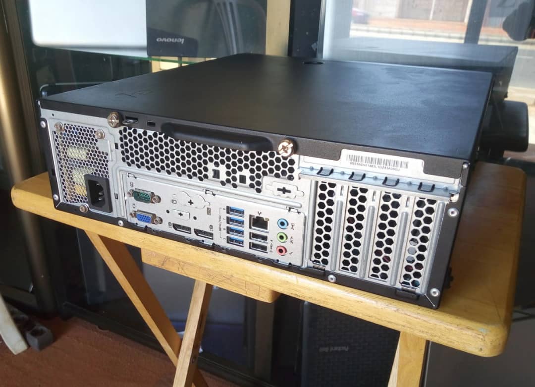 Unité centrale Core i7 - LENOVO