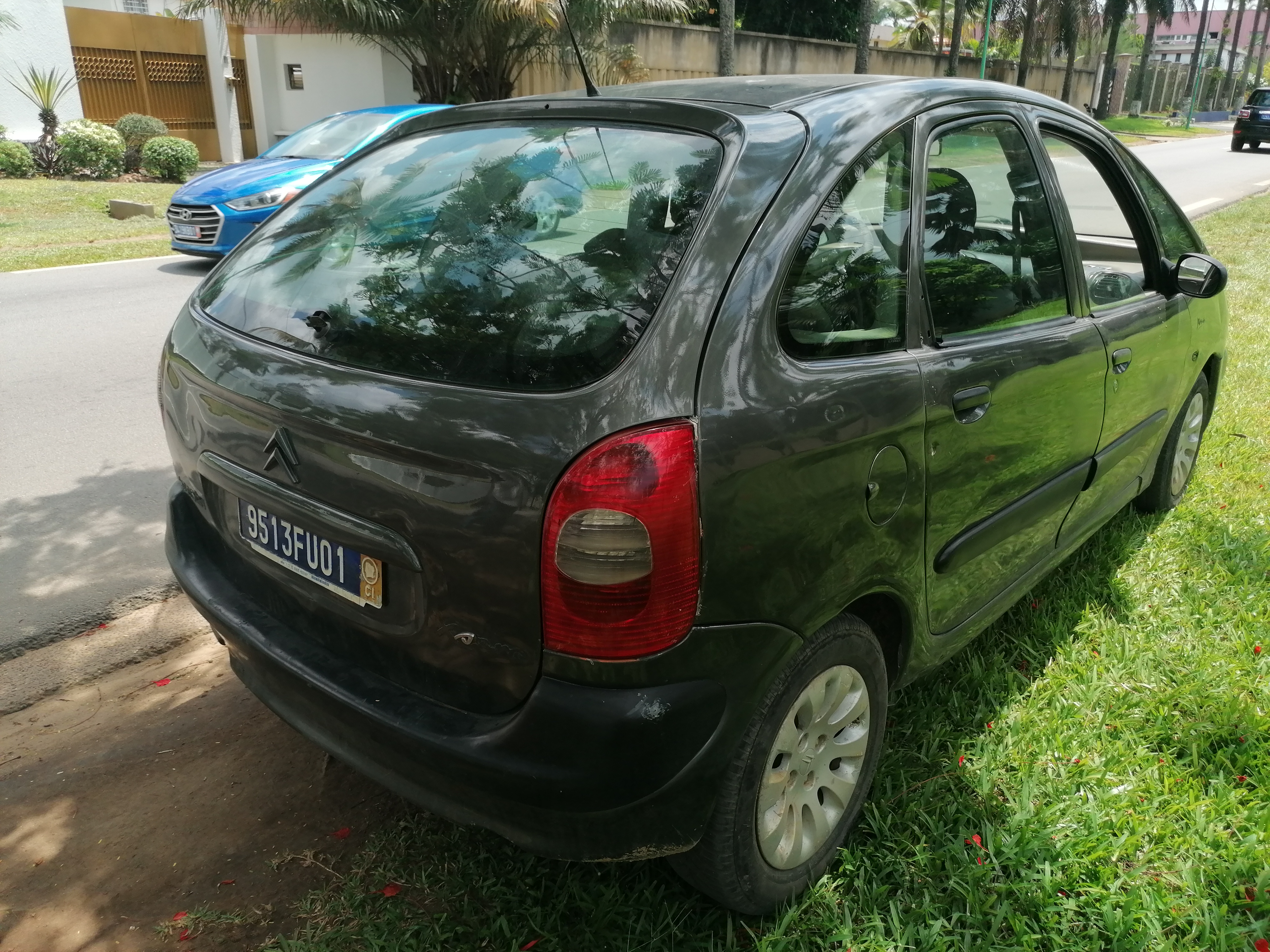 CITROËN PICASSO ESSENCE BOÎTE MANUELLE CLIMATISATION D ORIGINE