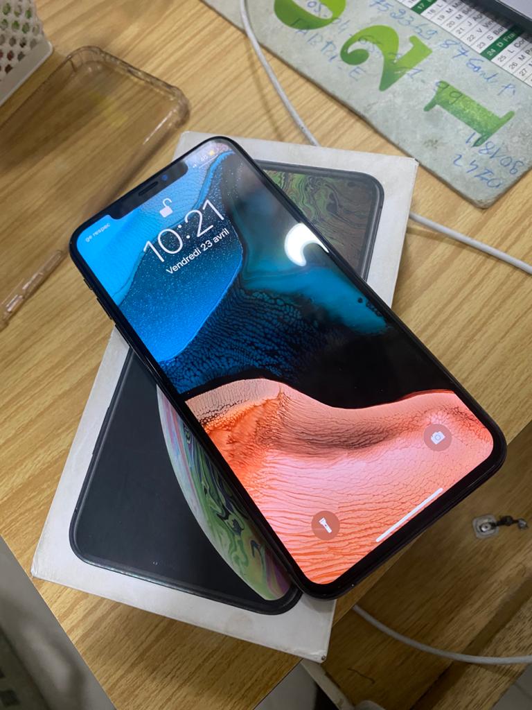 iPhone XS Max quasi neuf iPhone XS Max quasi neuf