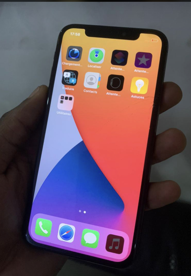 iPhone X écran fissuré