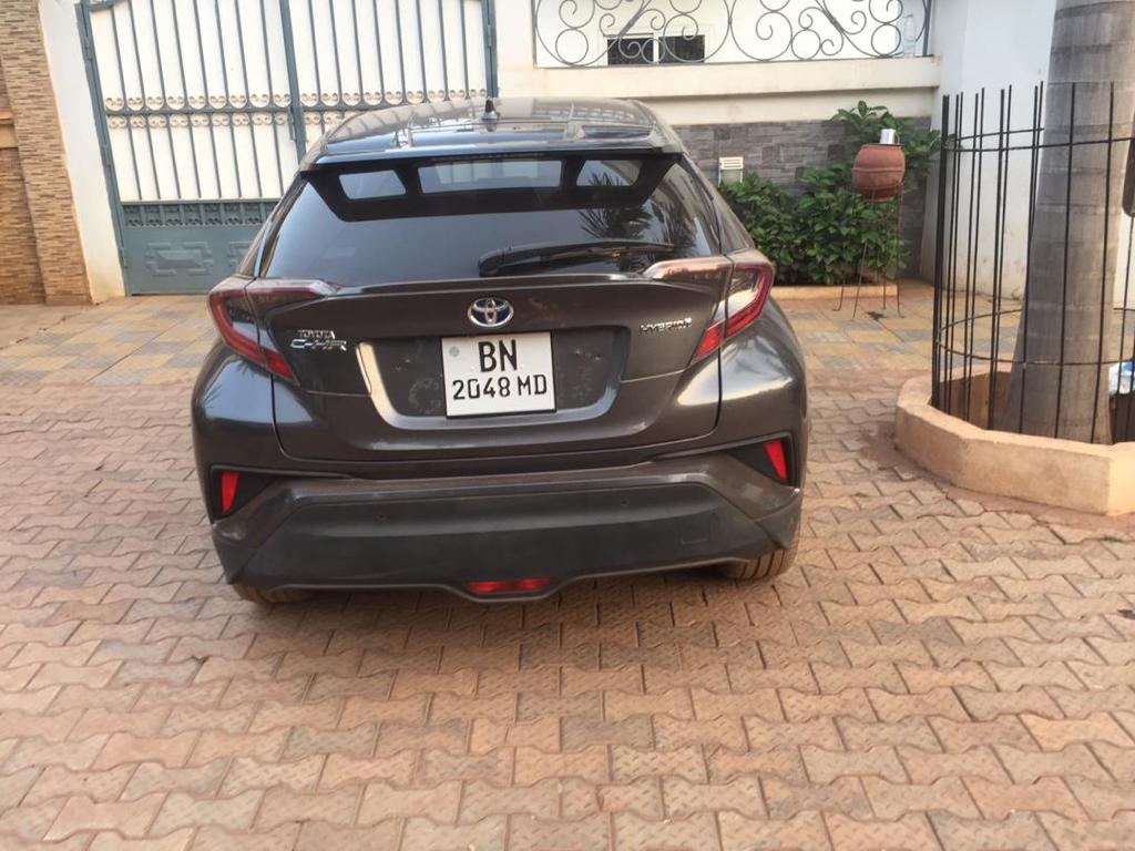 Toyota chr