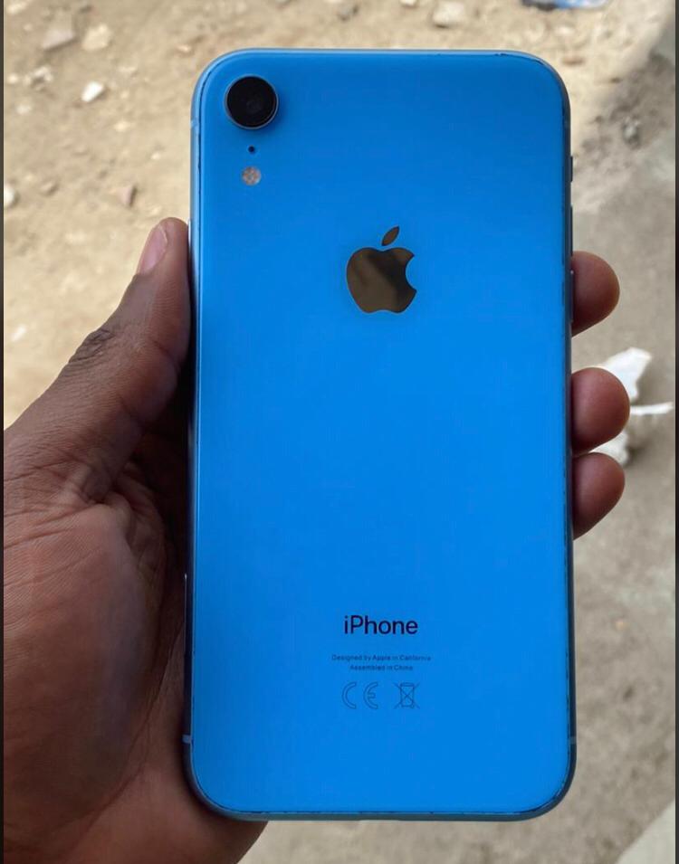 iPhone XR