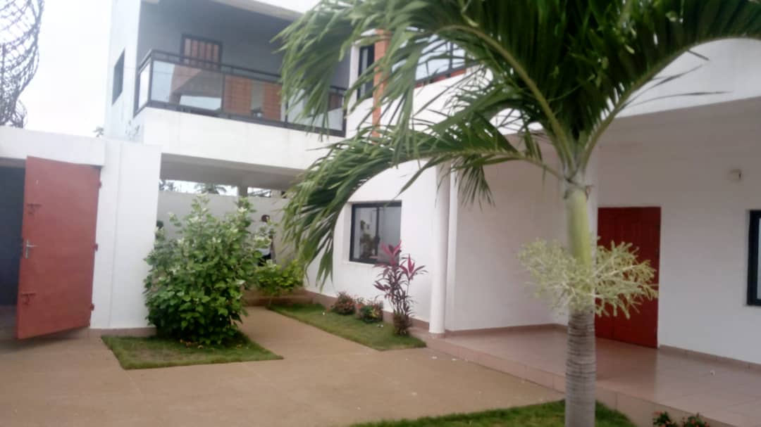 Vente d’une maison à jardin Vente d’une maison à jardin