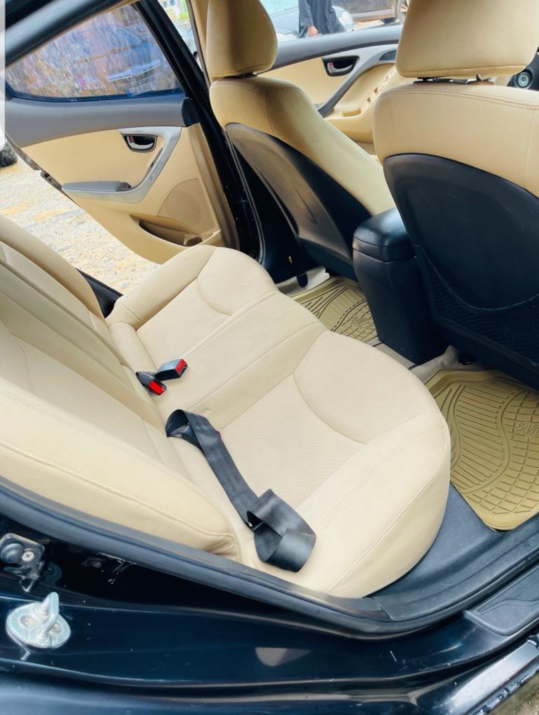 Hyundai elantra 2014