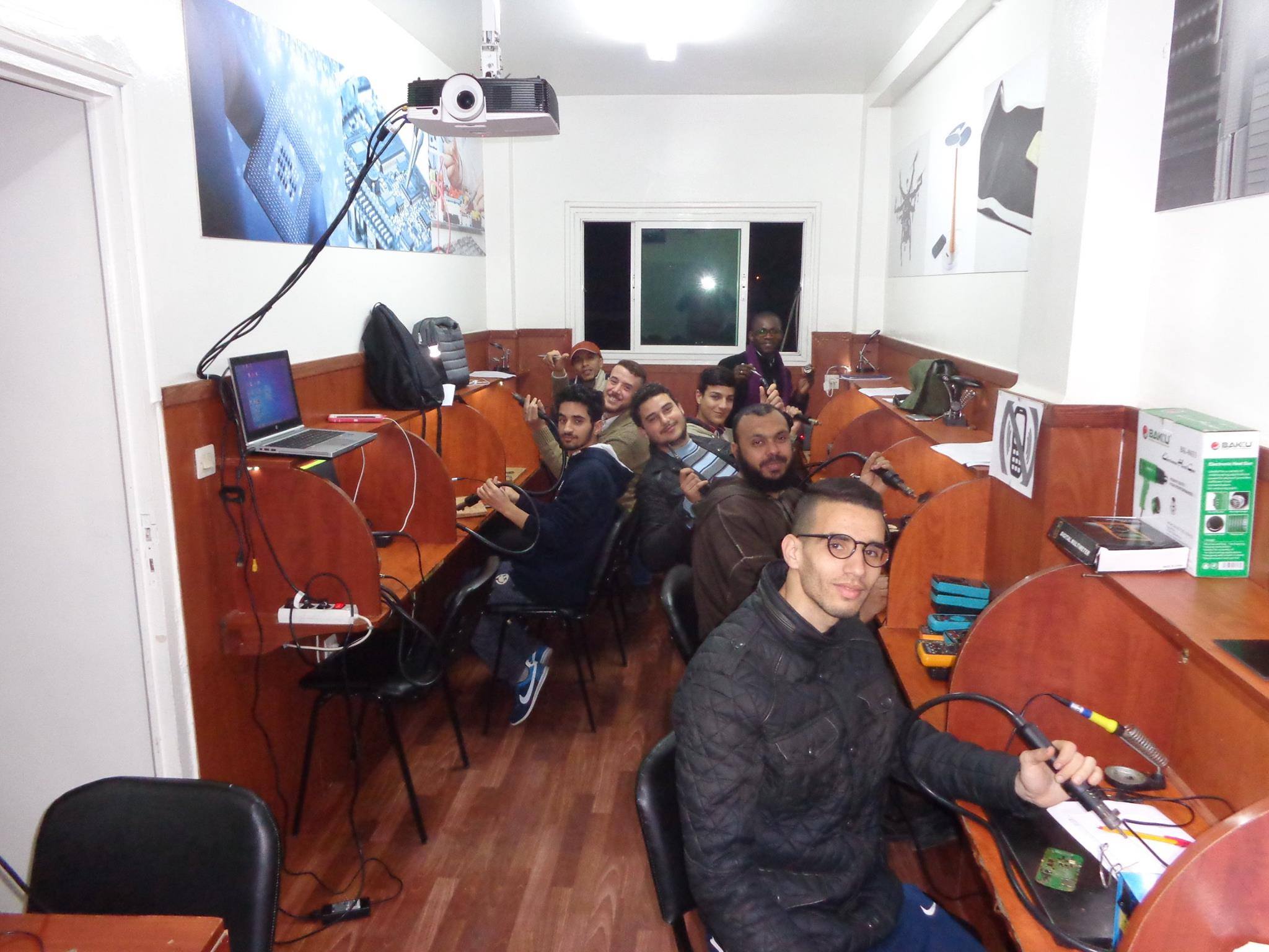 Formation en réparation des Smartphones et tablettes.