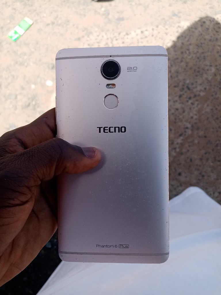 Tecno Phantom 6plus