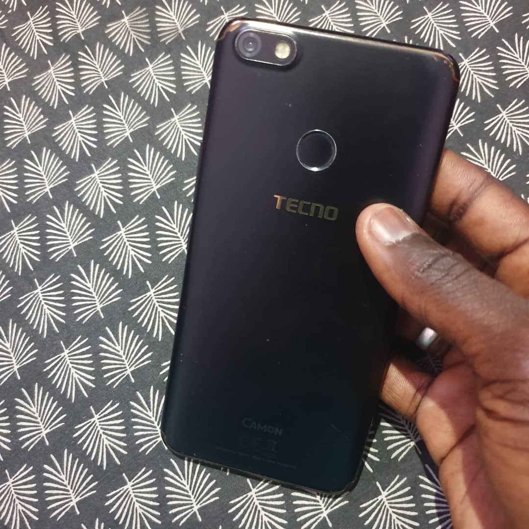 Tecno Çamon x pro