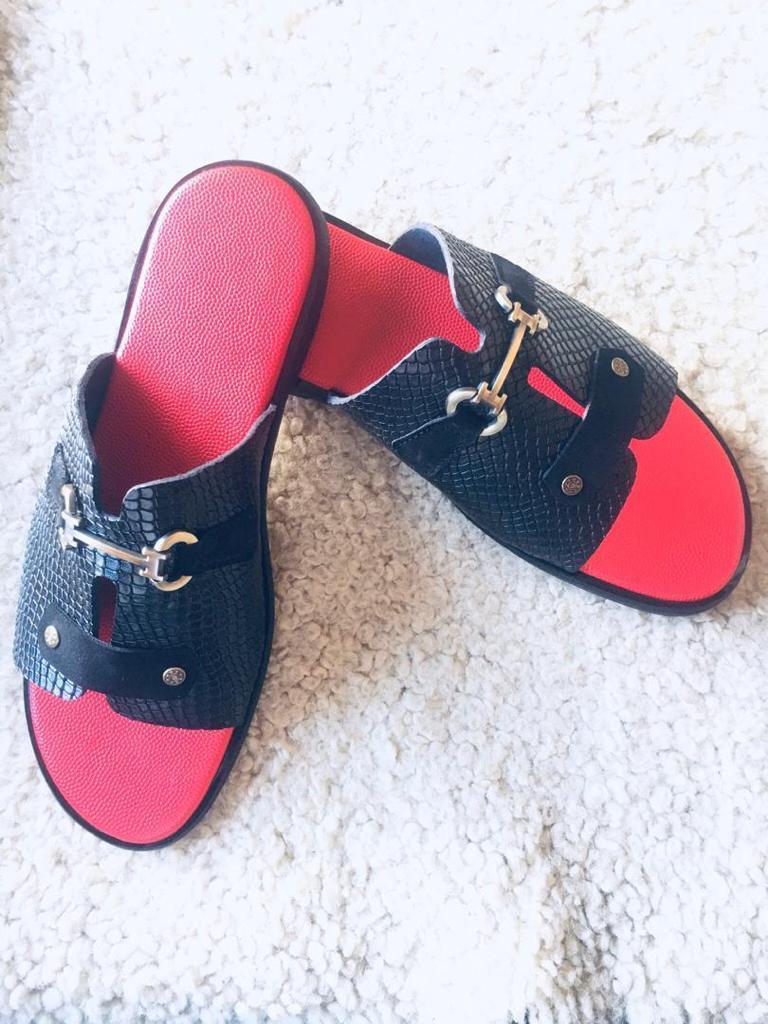 sandales  en cuir...made in SÉNÉGAL