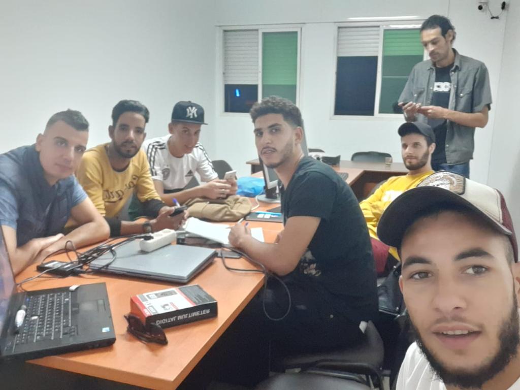 Formation en réparation des Smartphones et tablettes.