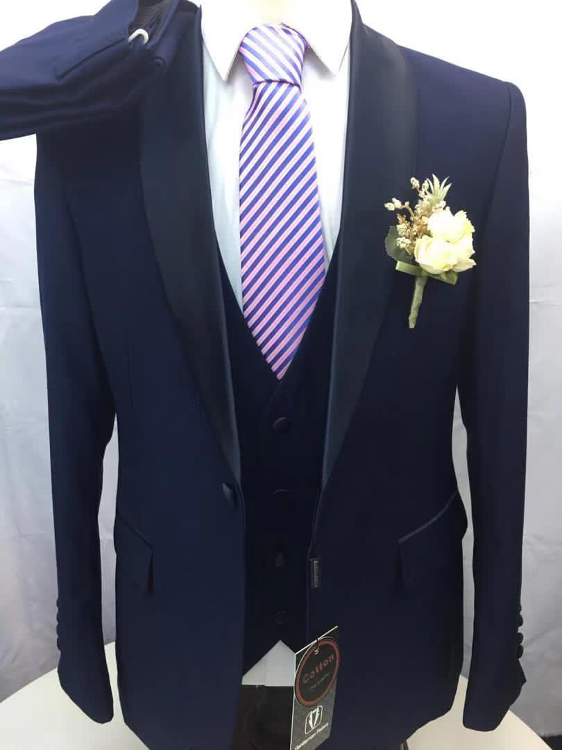 Ets jeune fiacre  (commerce général en gros et en détail)