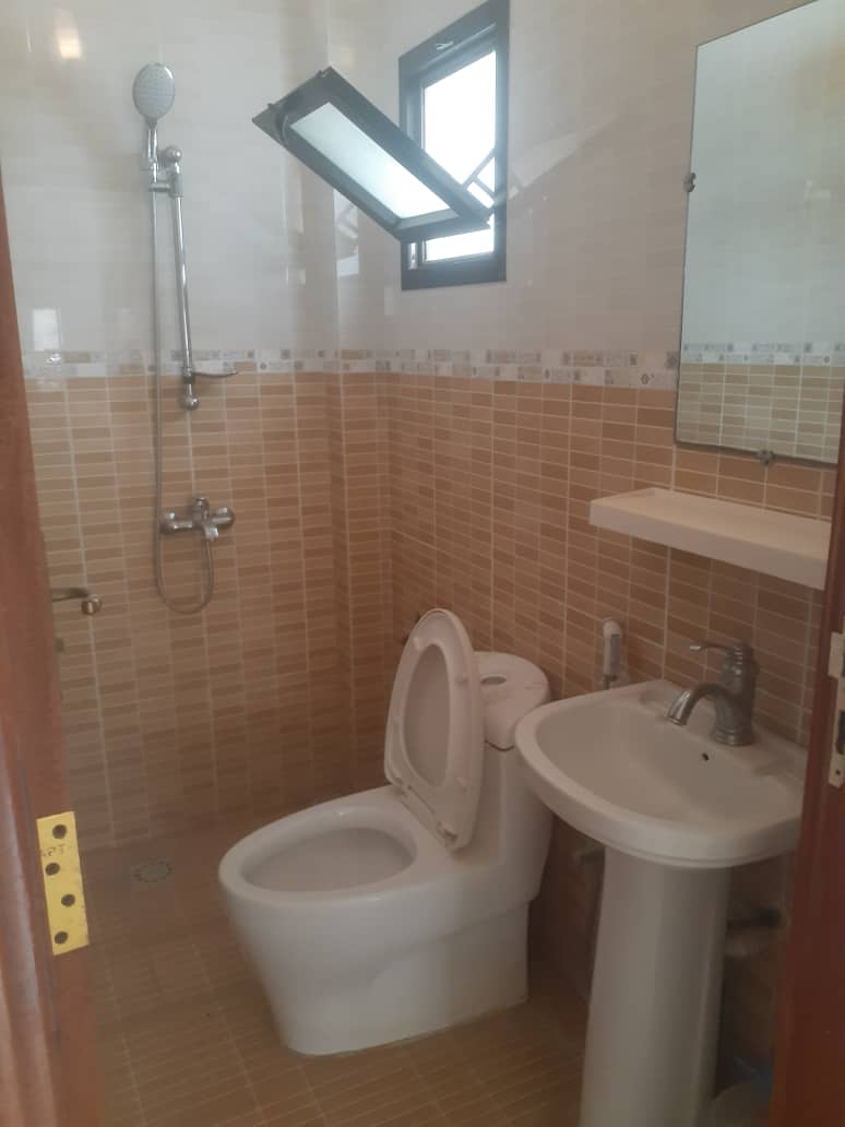 ALMADIE2 KEUR MASSAR STUDIO ET DES APPARTEMENTS A LOUER