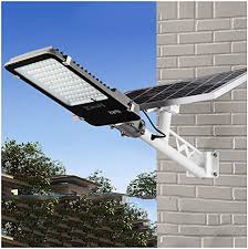 Lampadaire solaire de 25w à 300w chez Afrian