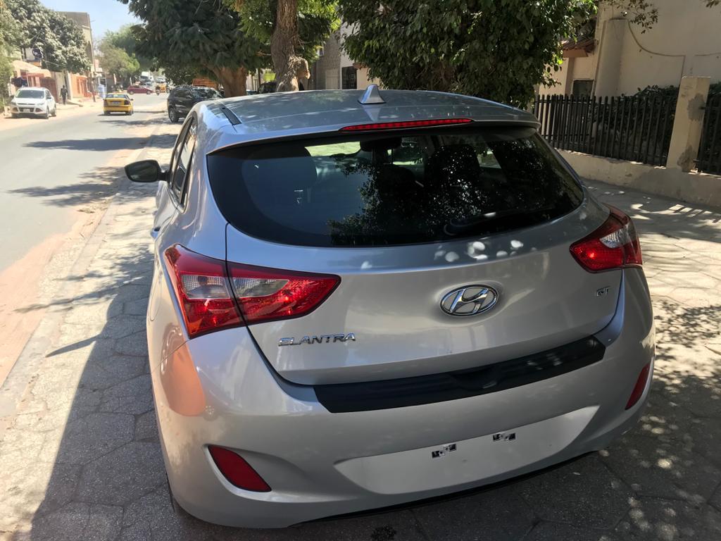 Hyundai elantra GT annee2013