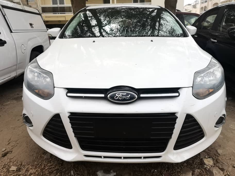 Ford focus titanium annee2012