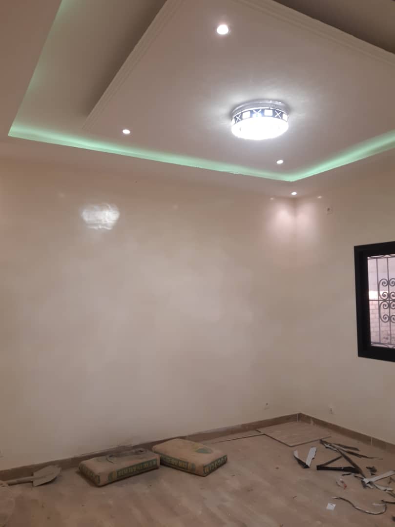 Almadie2 keur Massar belle studio à louer Almadie2 keur Massar belle studio à louer