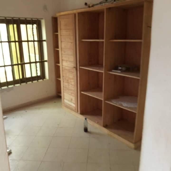 location Villa à 6 chambres salon lumineuse à fidjrossè Plage Cotonou location Villa à 6 chambres salon lumineuse à fidjrossè Plage Cotonou
