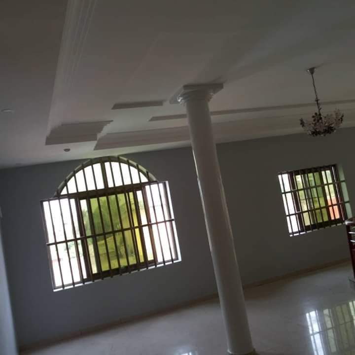 location Villa à 6 chambres salon lumineuse à fidjrossè Plage Cotonou location Villa à 6 chambres salon lumineuse à fidjrossè Plage Cotonou
