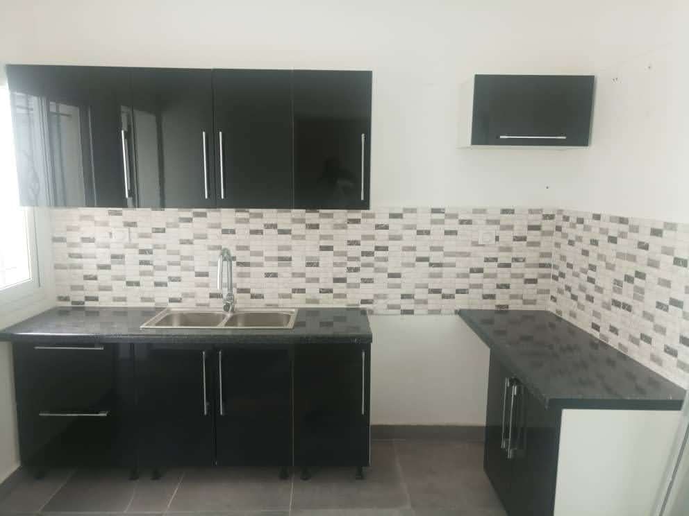 Belle appartement à louer sacré coeur 3