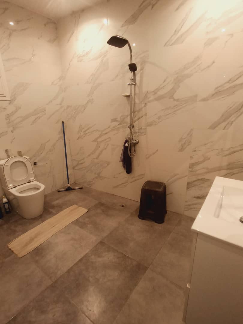 Belle appartement à louer sacré coeur 3