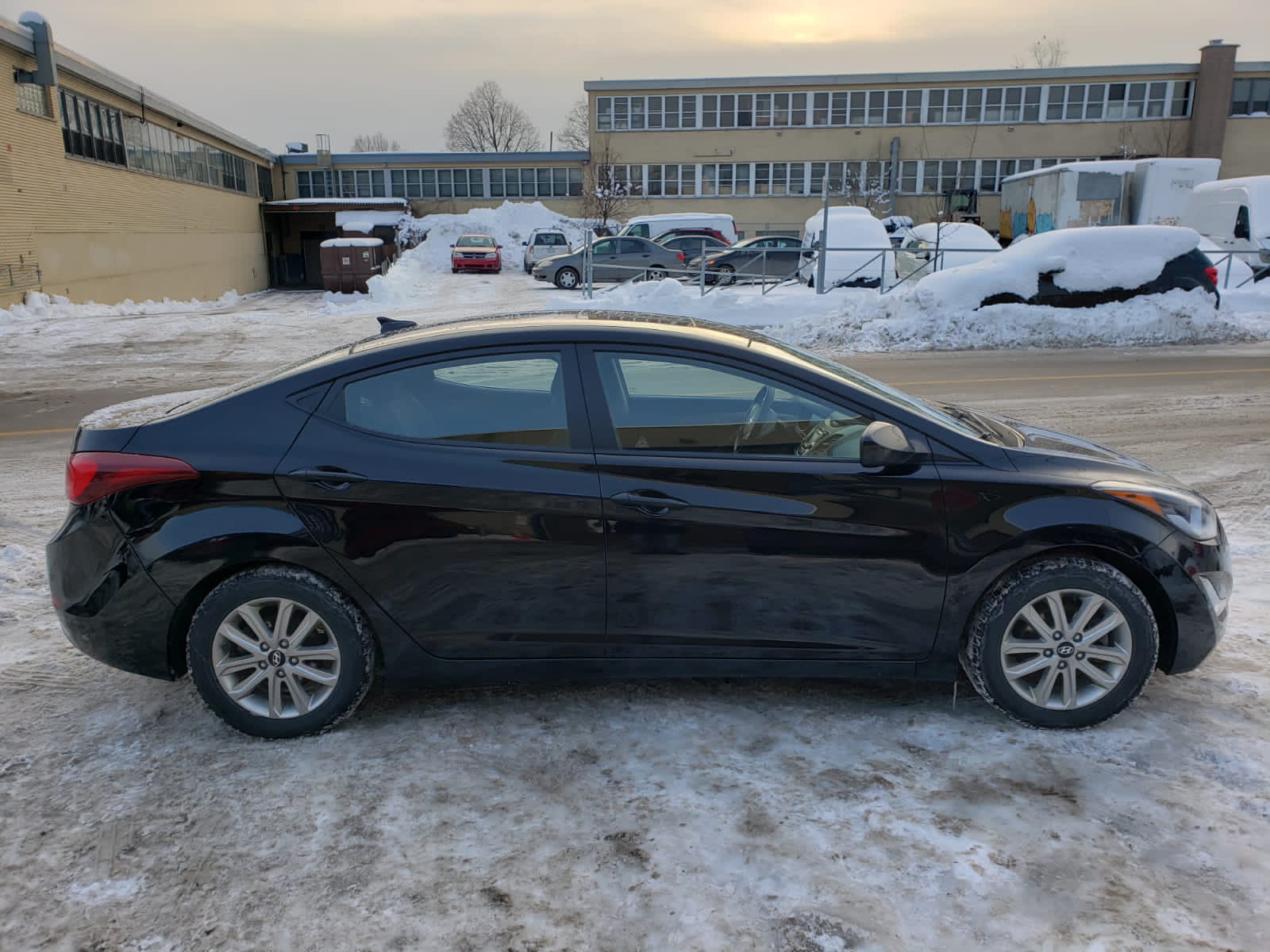 vente Hyundai ELANTRA déjà de dedouaner