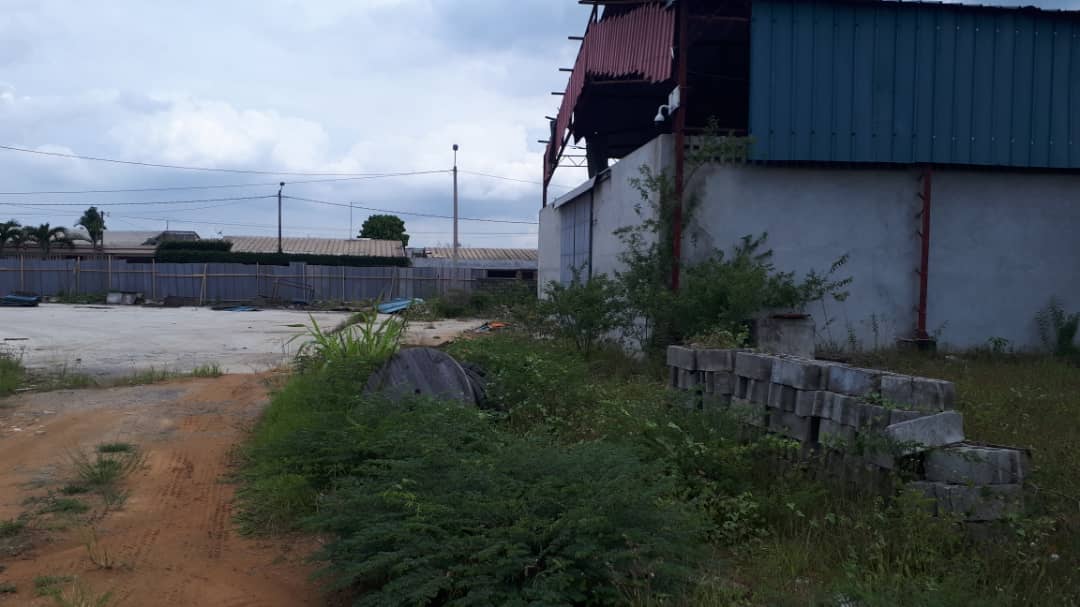 terrain a angré petro ivoire en vente