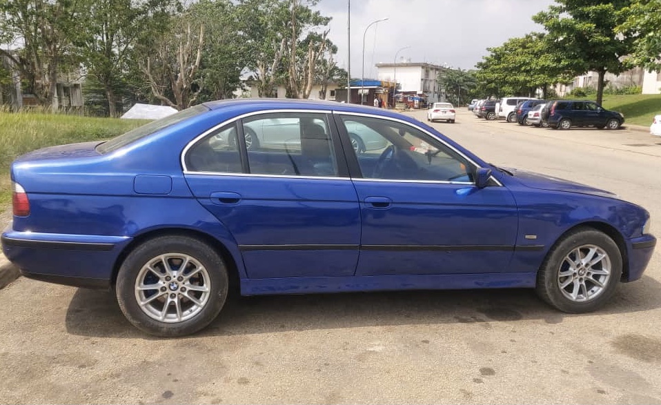 BMW 525i 2002 BMW 525i 2002