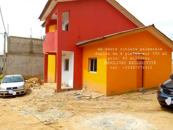 Riviera palmeraie duplex de 4 pièces avec grande cour