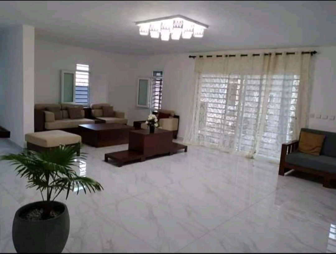 Riviera golf 4 magnifique duplex de 8 pièces