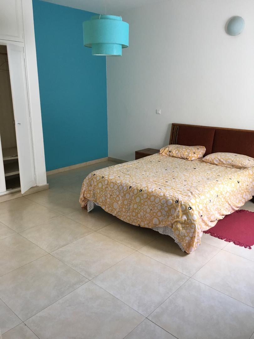 Studio meublé à louer aux Almadies