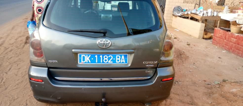 TOYOTA COROLLA VERSO