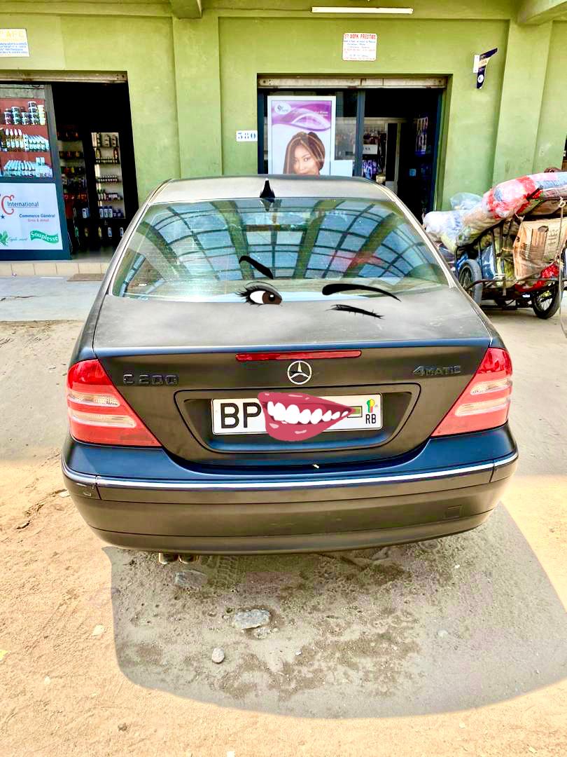 MERCEDES C200 4MATIC 2000