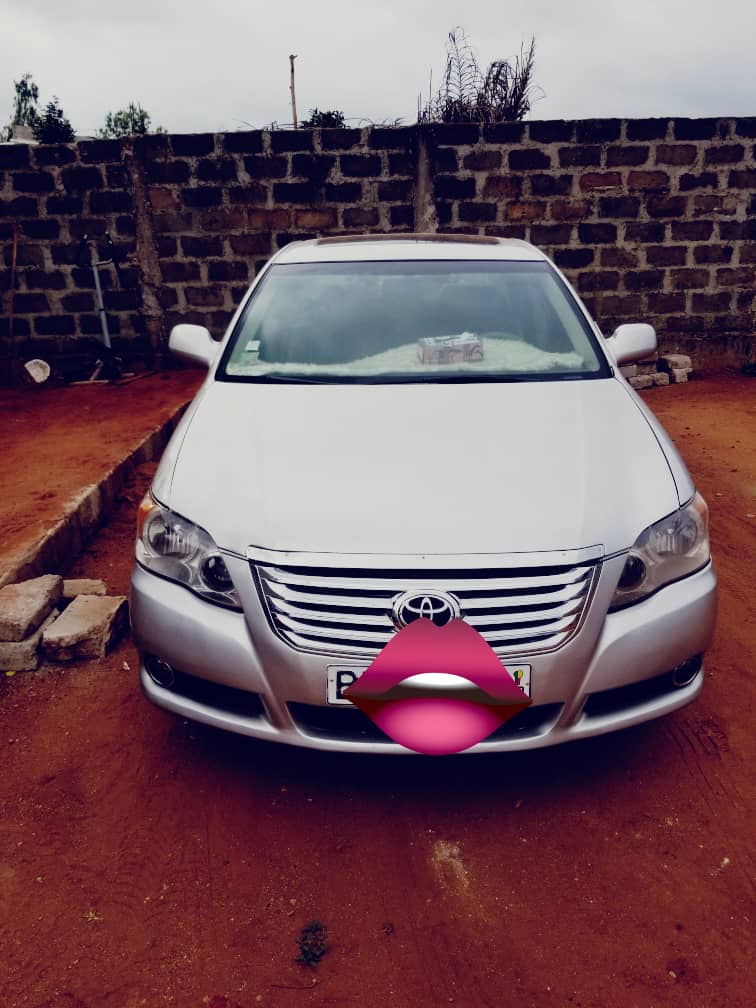 Toyota Avalon XLS 2008