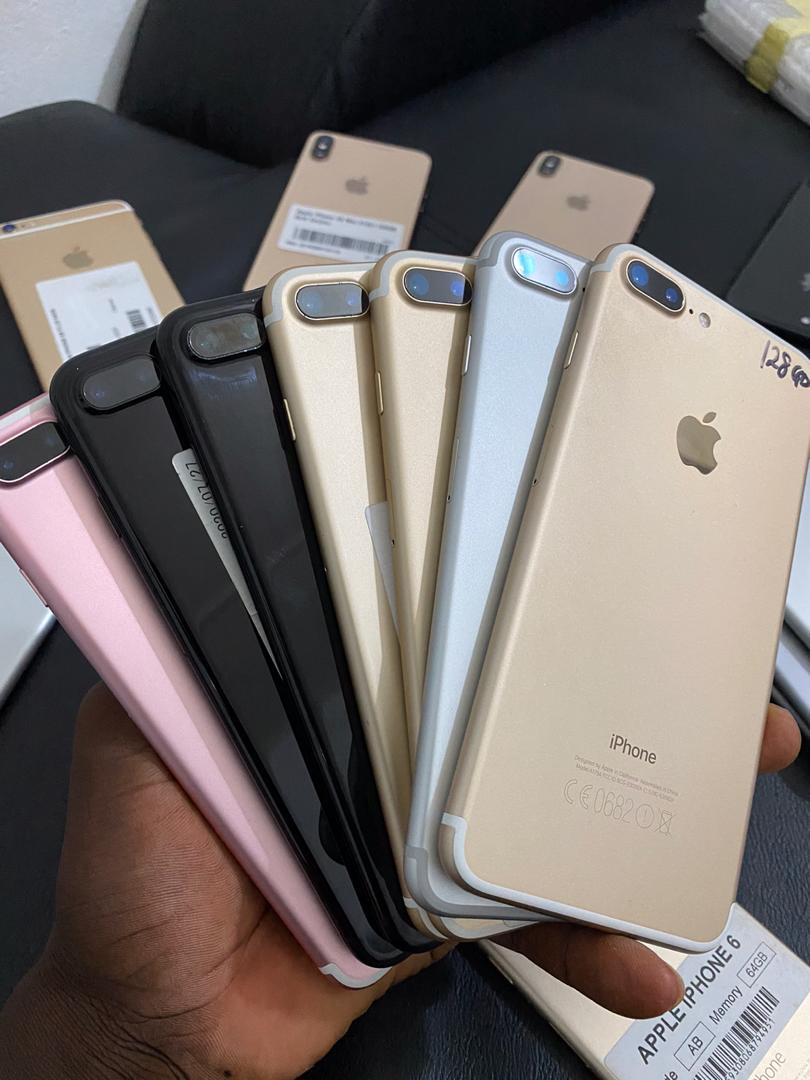 Ventes des iPhones et Samsung bon prix et toc autorise Ventes des iPhones et Samsung bon prix et toc autorise