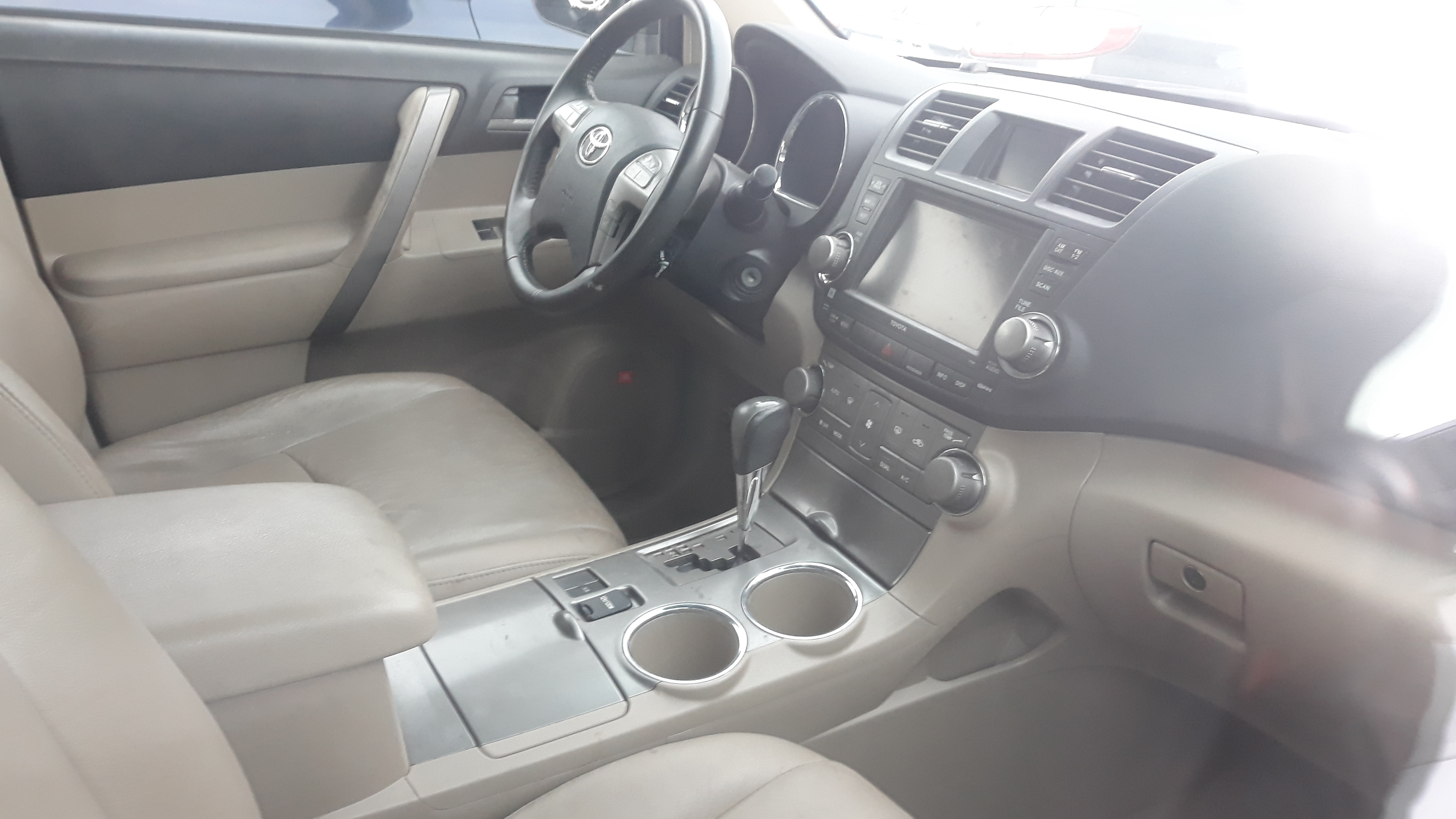 TOYOTA HIGHLANDER 2008