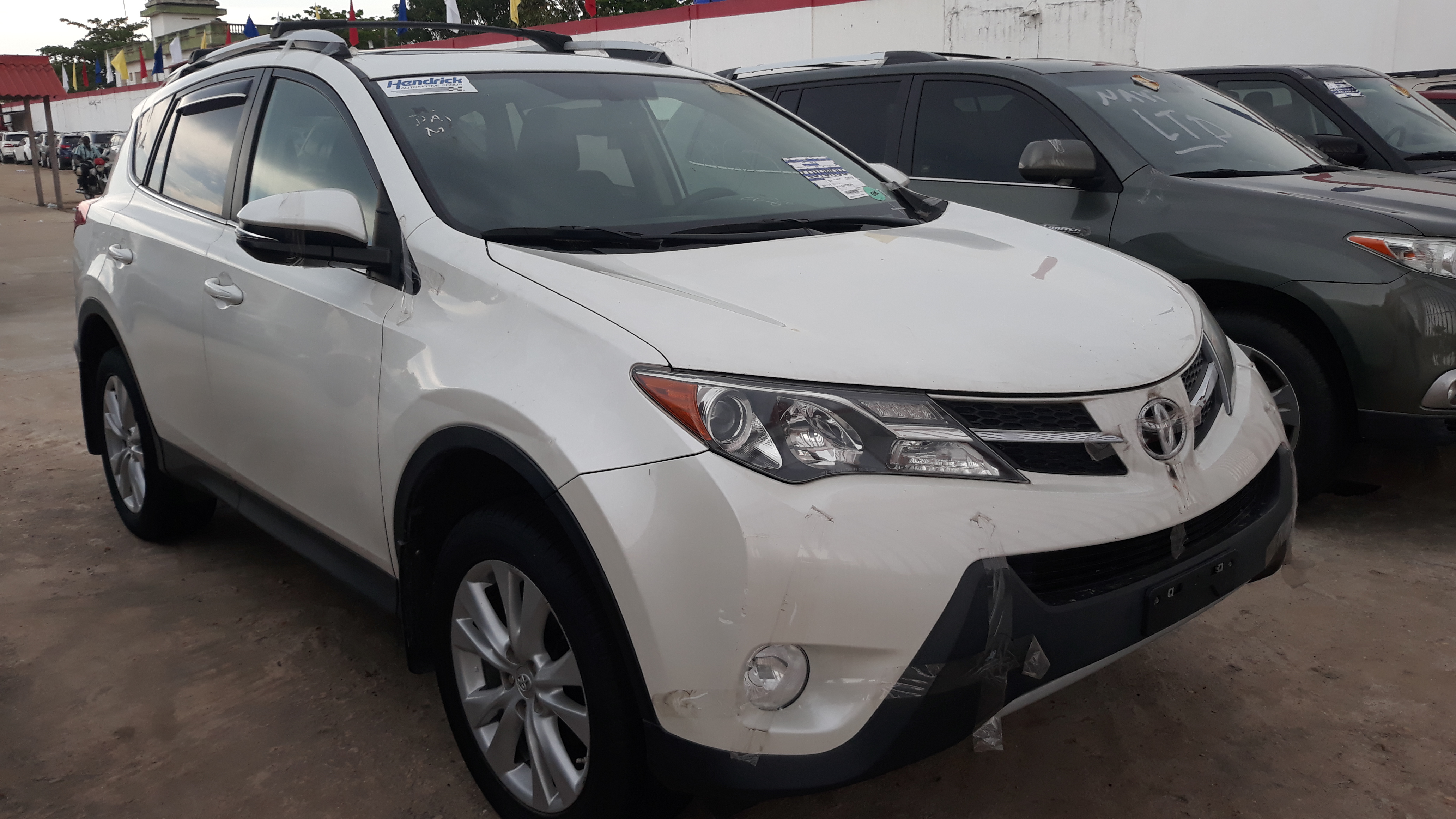 tToyota  Rav4  2014