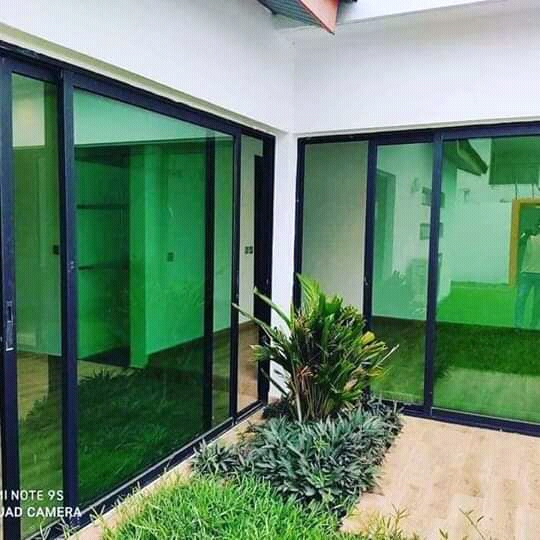 Une villa de 5 pièces en vente à Cocody Riviera 3 synacassi 2 neuf