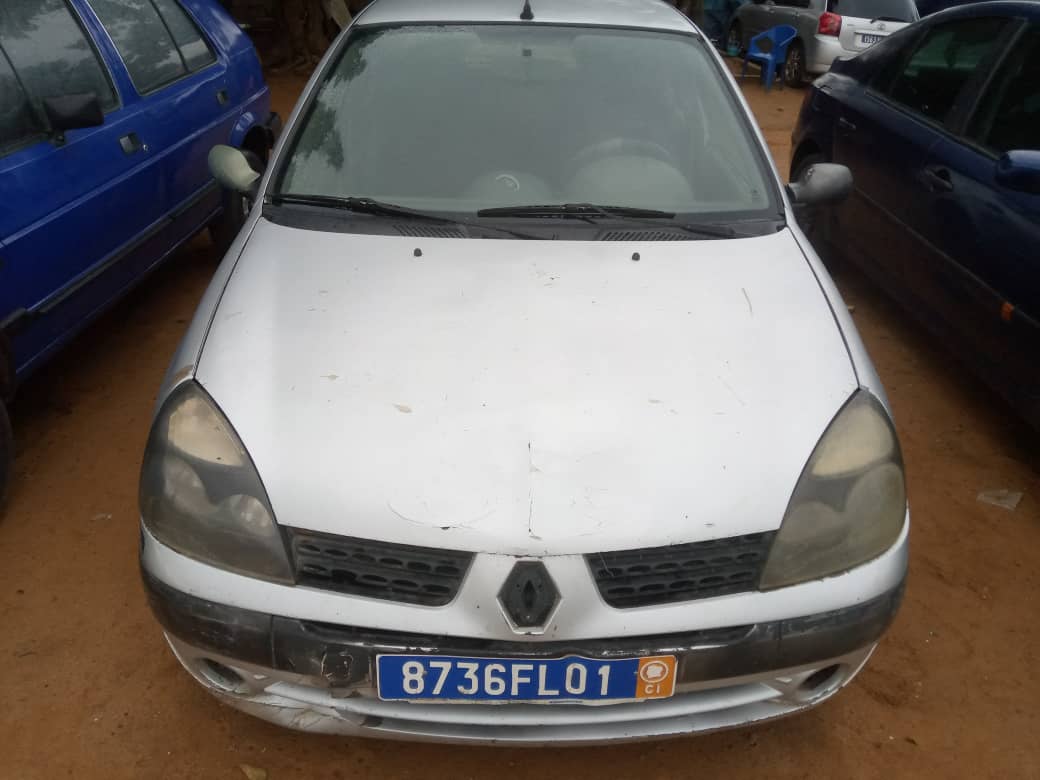 RENAULT CLIO