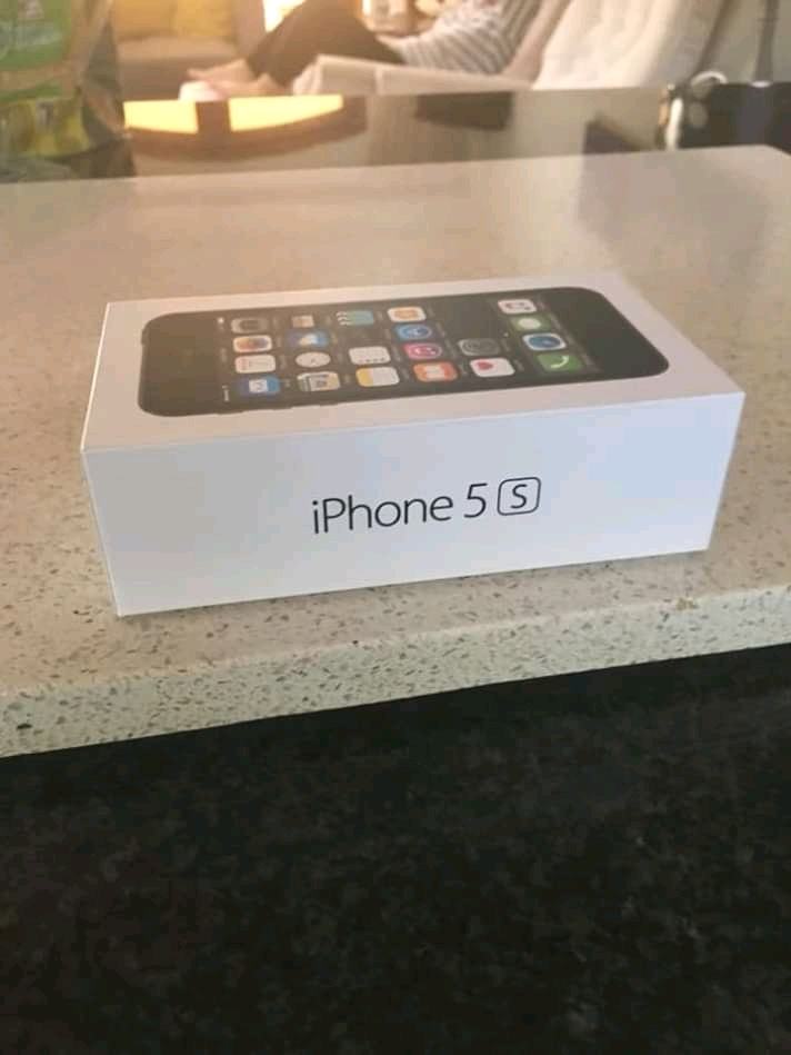 IPHONE 5 S 16Gb et 32GB