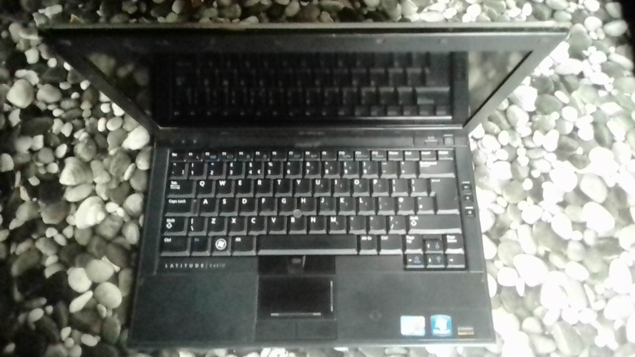 PC CORE I5 DE MARQUE "DELL LATITUDE E4310".