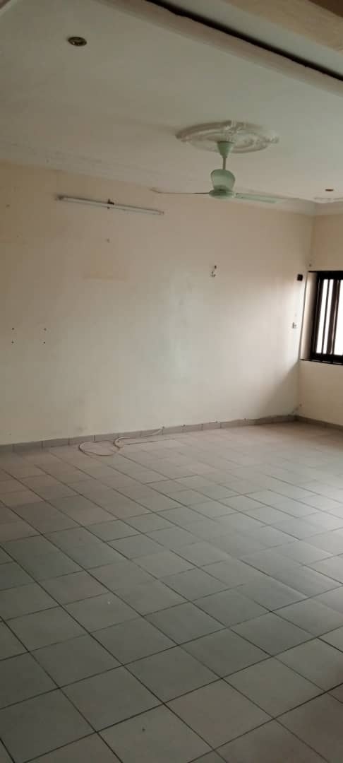 maison entrée personnelle 2 ch a fidjrossè