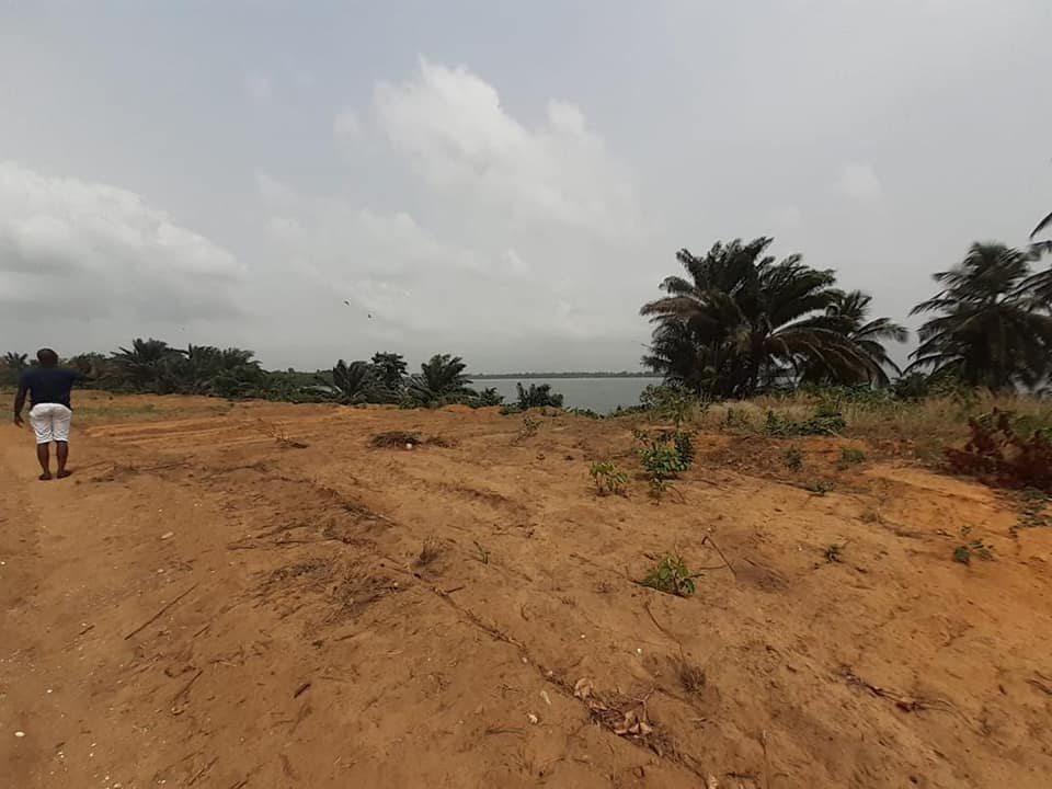 Abidjan Baie Des MIlliardaire Vente Parcelle 20ha Avec ACD