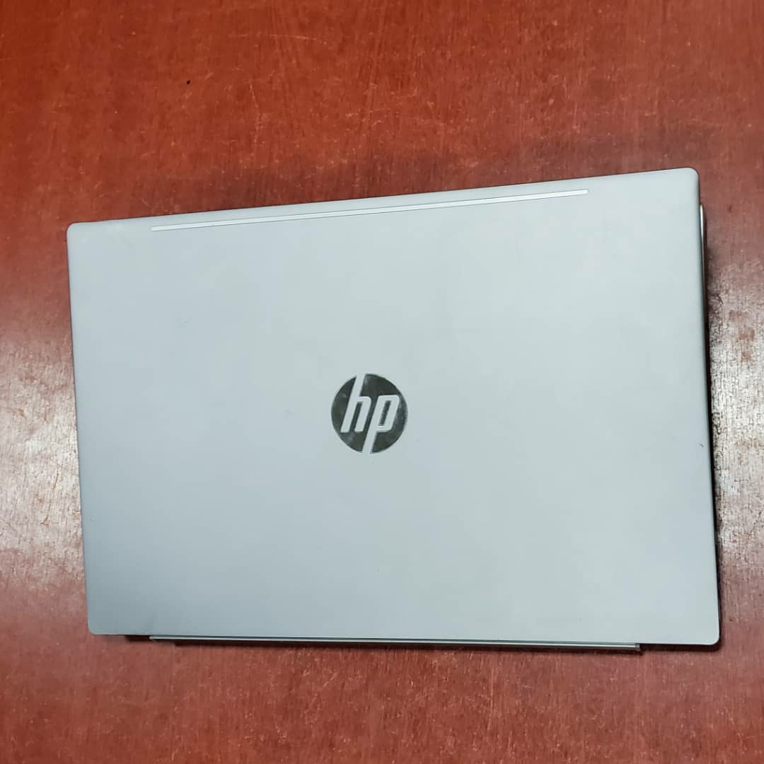 HP 15 TACTILE CORE I5 8TH GEN