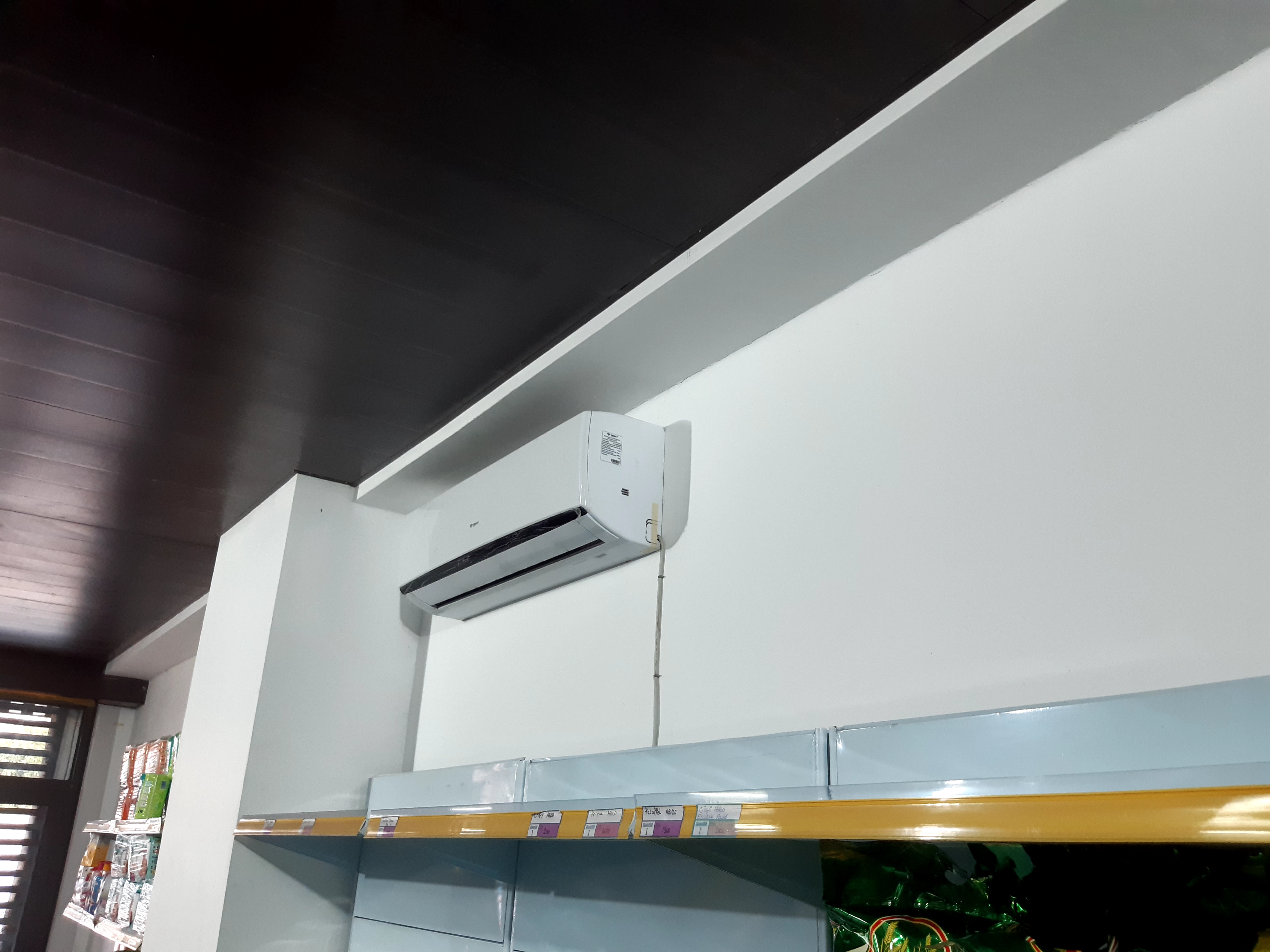 OPPORTUNITÉ DE LOCATION D UN MAGASIN MARCORY RÉSIDENTIEL