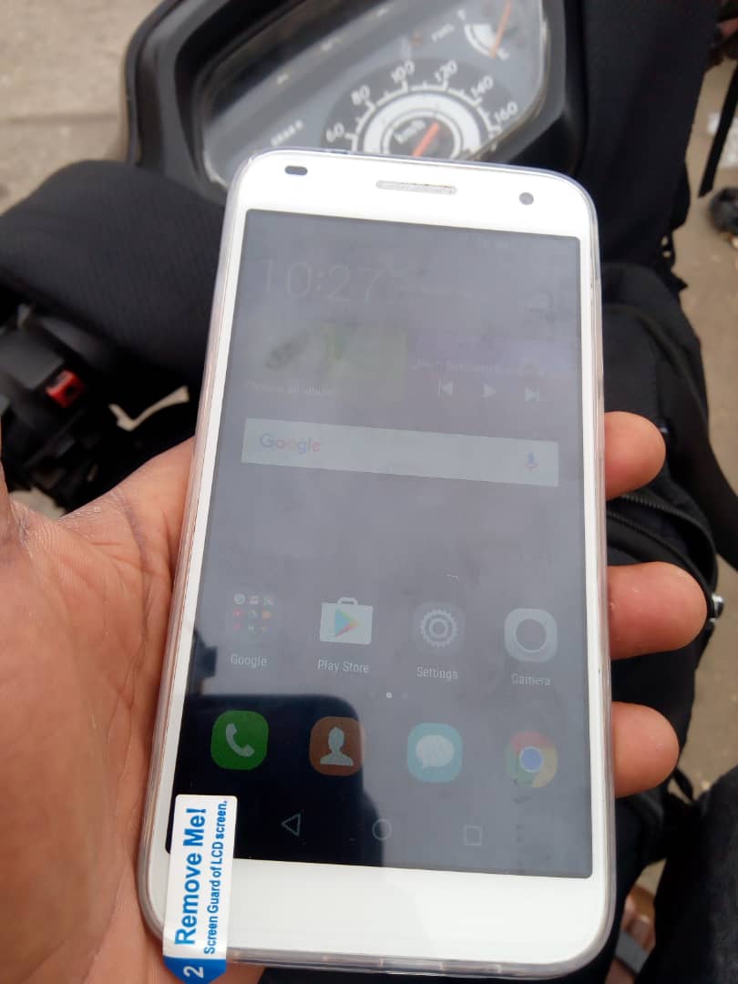 Téléphone à vendre