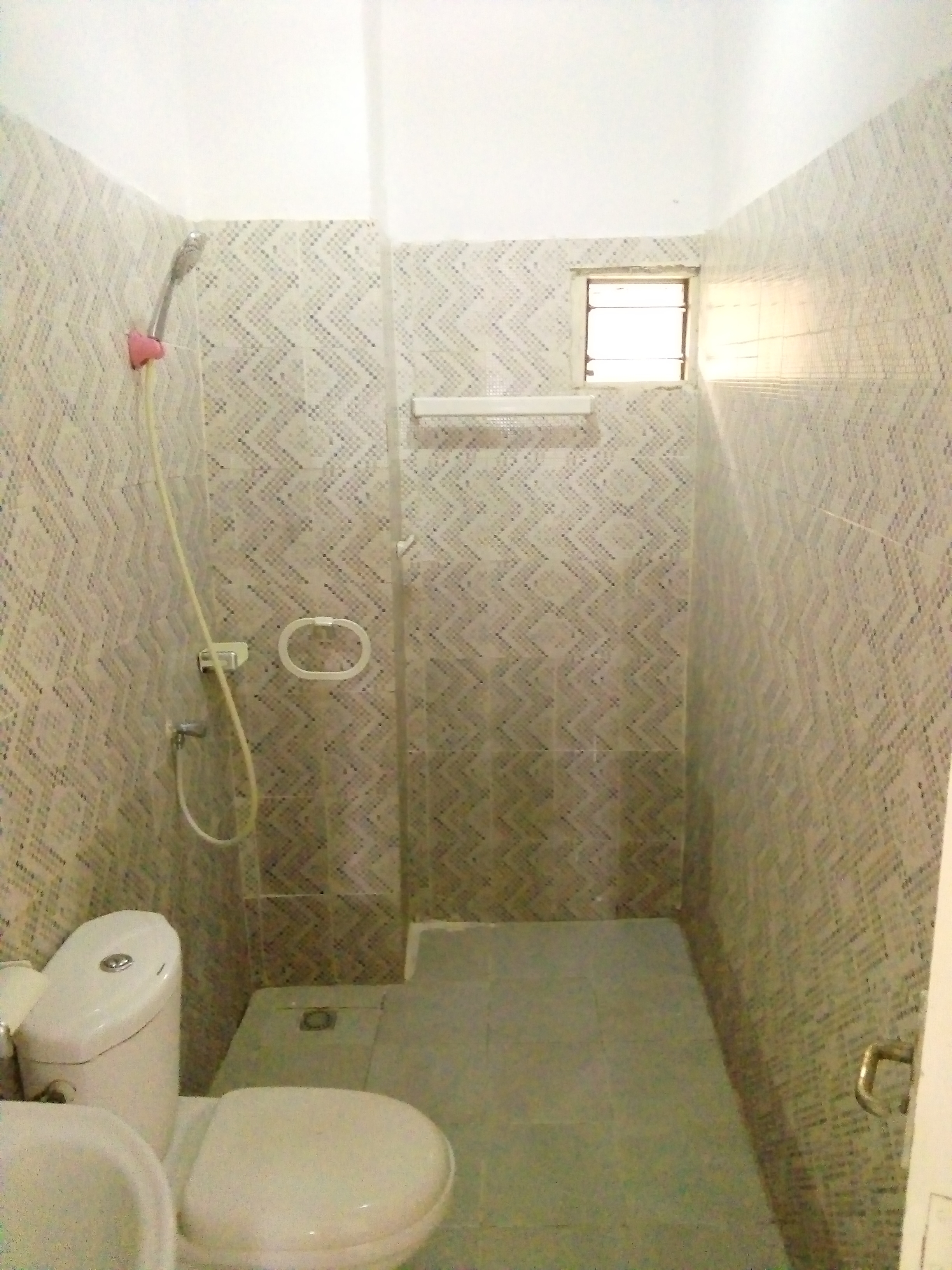 3pieces A'louer Cocody Riviera plamerais st viateur