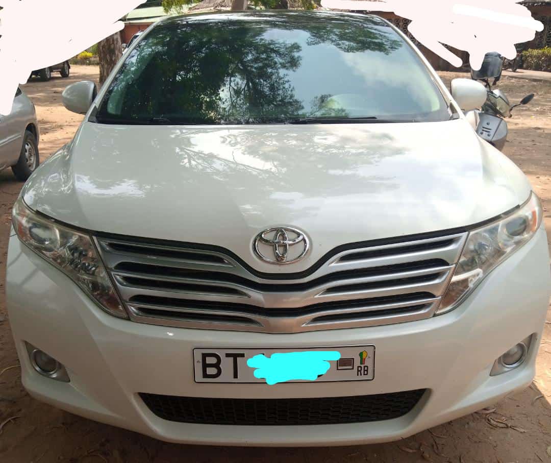 venza 2010 BT